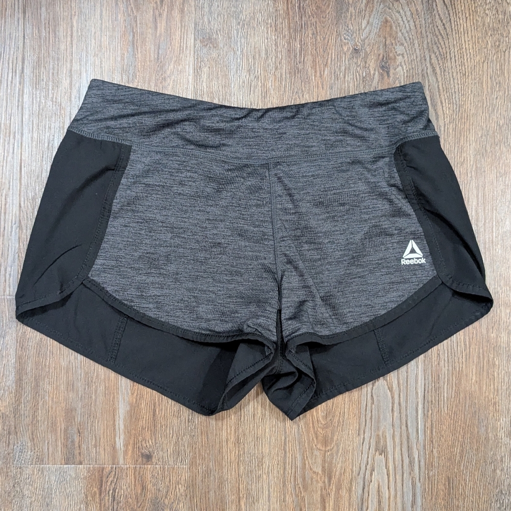 🖖 Reebok 🖖 Charcoal and Black Sports Shorts